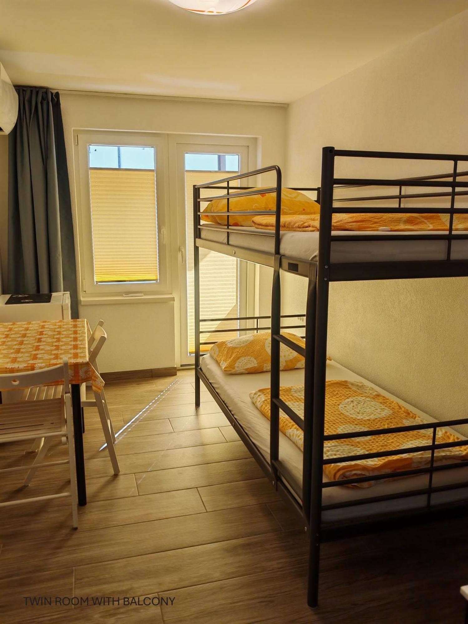 Apartment And Room Anica Tolmin Luaran gambar