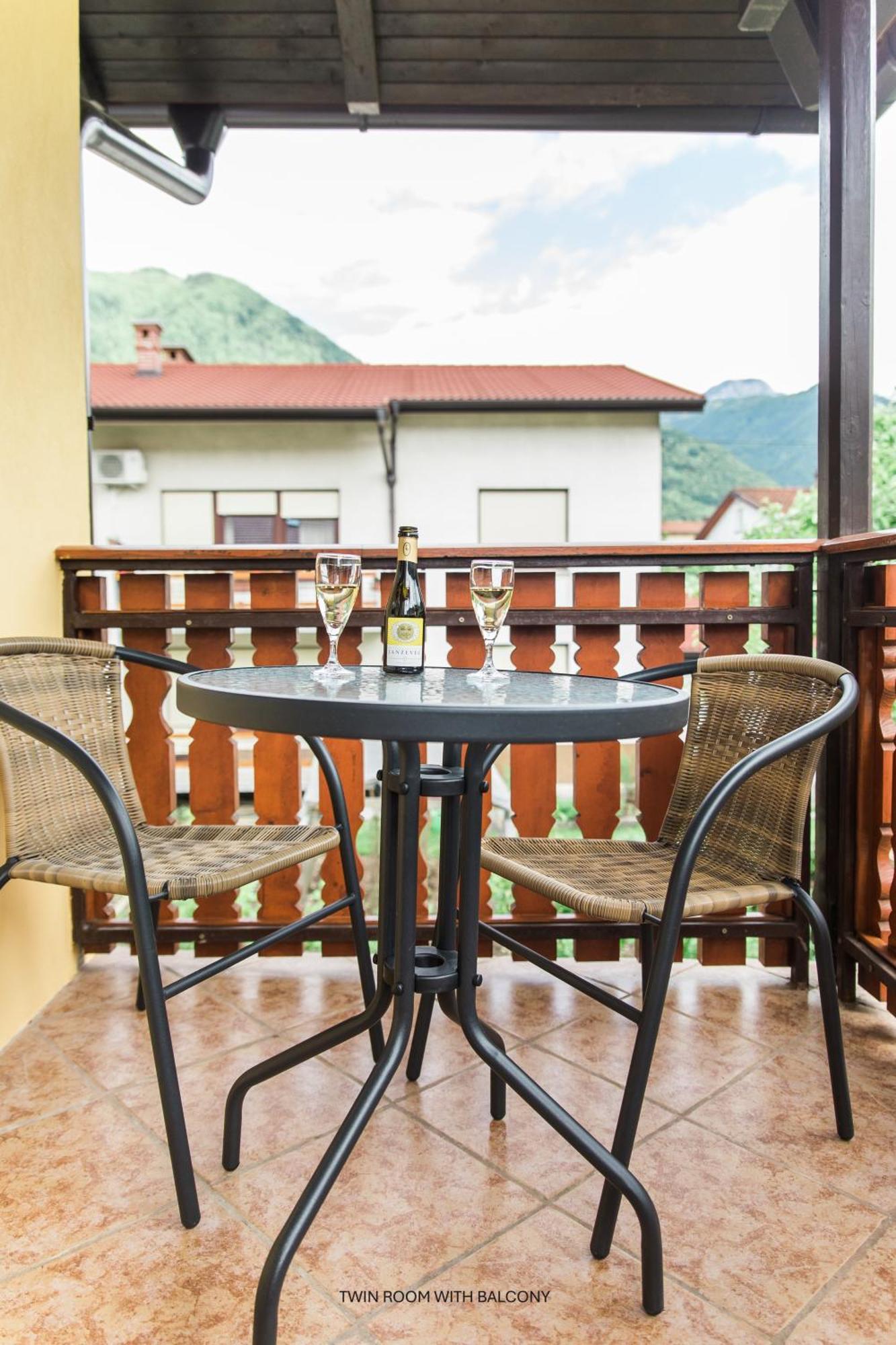 Apartment And Room Anica Tolmin Luaran gambar