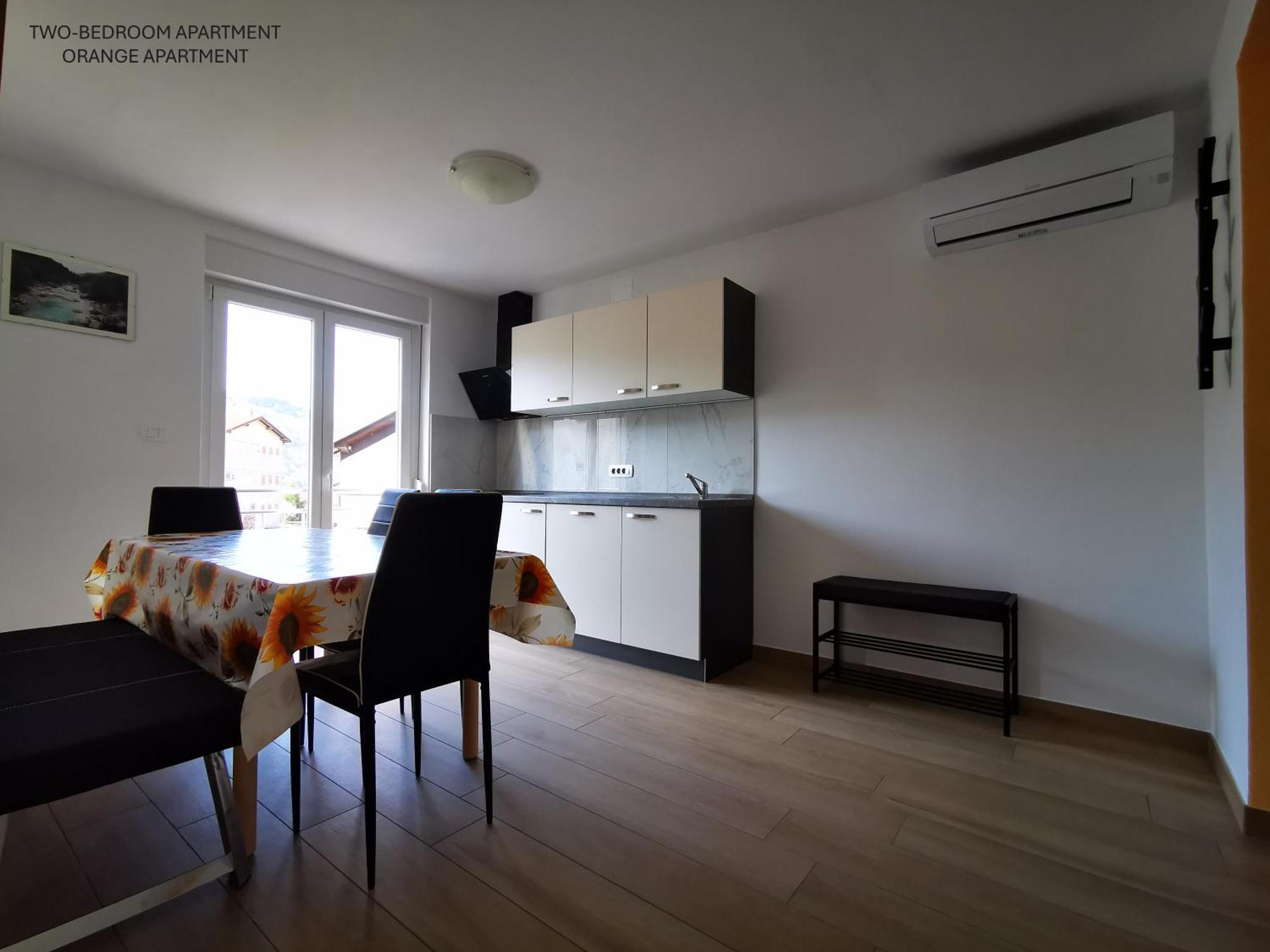 Apartment And Room Anica Tolmin Luaran gambar