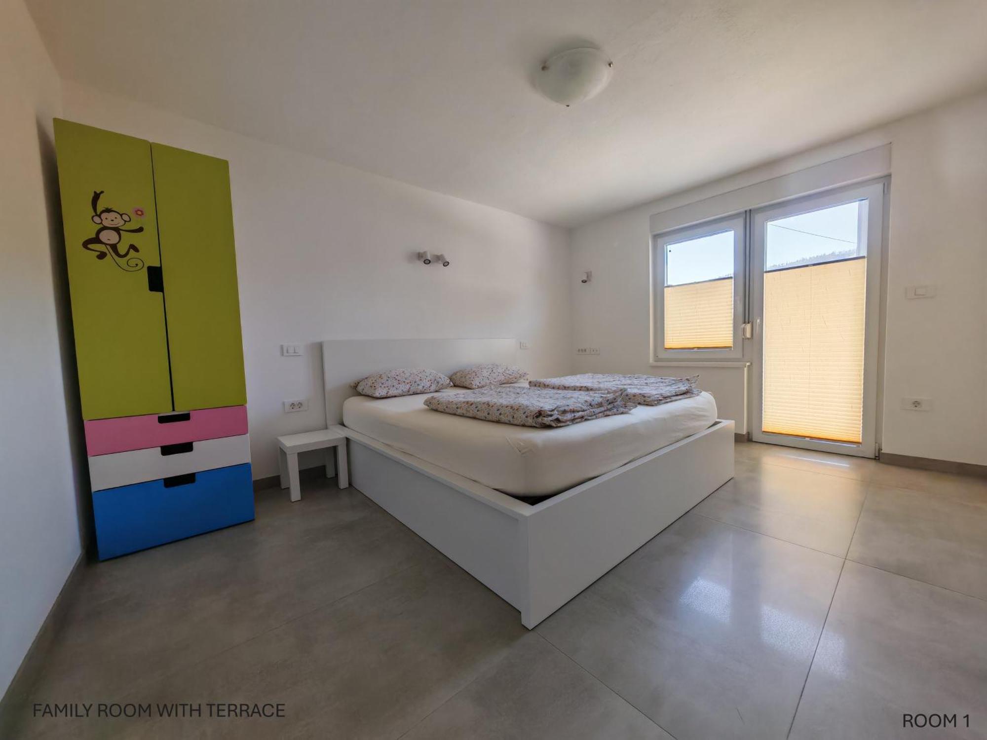 Apartment And Room Anica Tolmin Luaran gambar